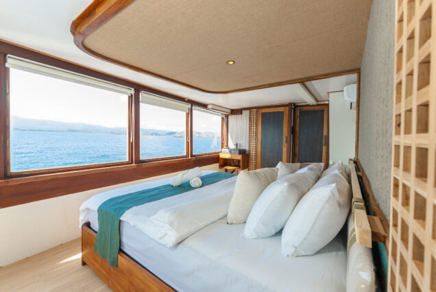 Signature Cabin 170' Sea View