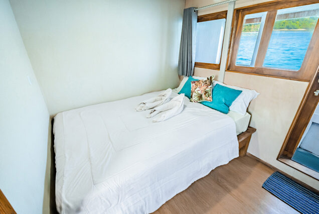 Private Cabin Main